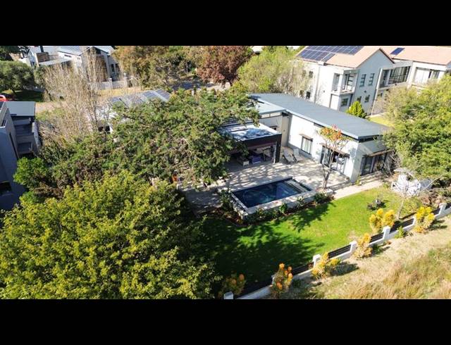 3 BEDROOM HOUSE FOR SALE IN COPPERLEAF ESTATE